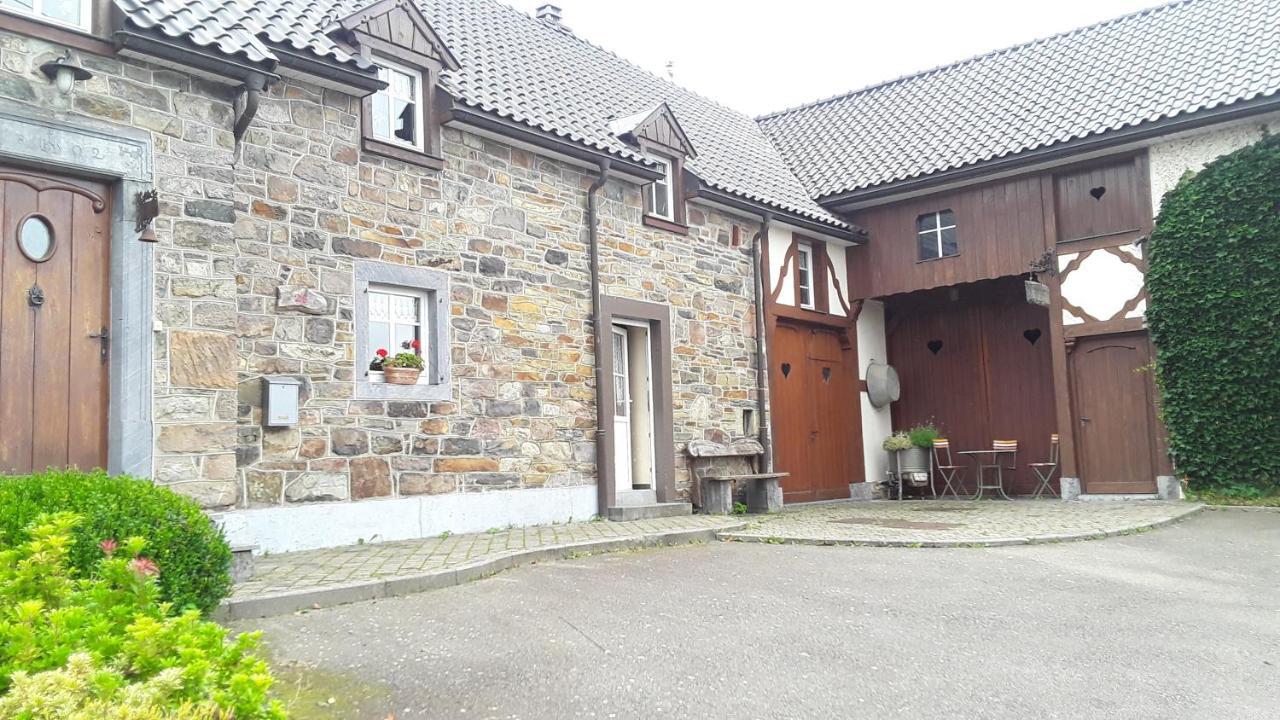 Fermette Lejoly Villa Waimes Bagian luar foto